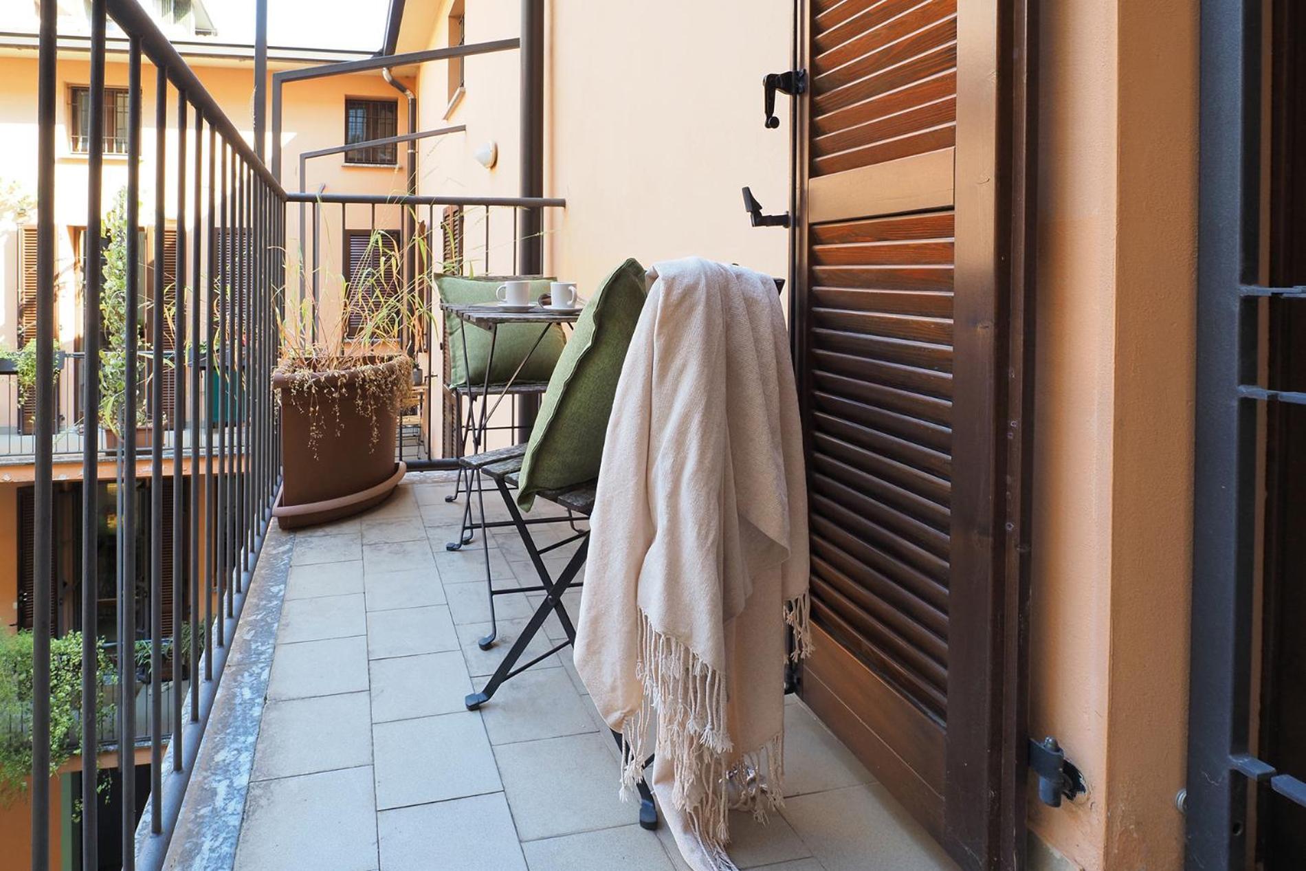 Silent & Charming In Lovely Conca Del Naviglio Milan